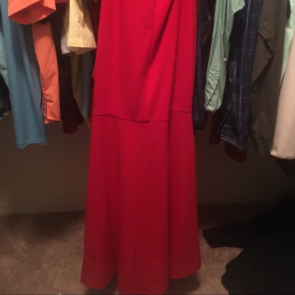 Betsy & Adam Criss Cross Halter Evening Gown - Picture 5 of 8